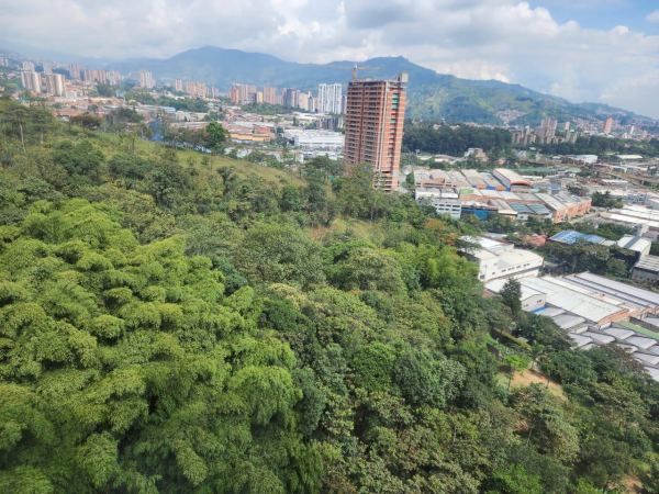 Apartamento En Sabaneta cerca al Parque