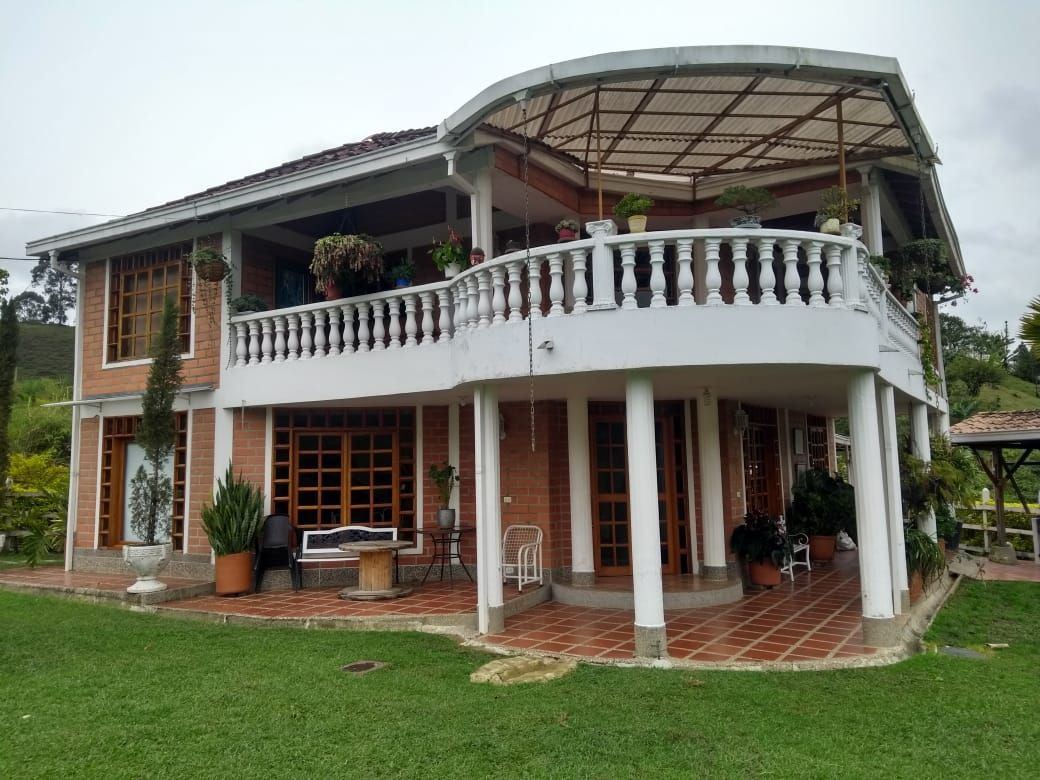 Finca en El Peñol Vereda Horizontes, El Peñol, Antioquia
