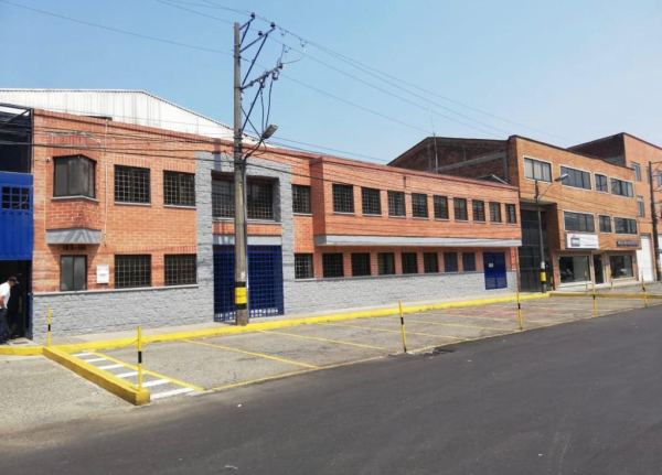 Bodega En Aguacatala