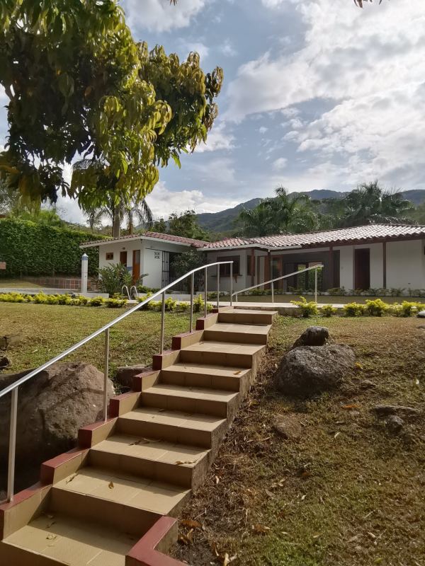 Finca en venta en San Jerónimo de 1400 m²