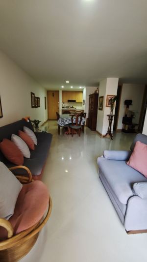 Foto 2 de Apartamento de 122 M² en Venta en la Salle, Envigado