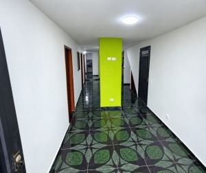Foto 2 de Casa en Venta en Campo Valdes, Medellín de 72 M²