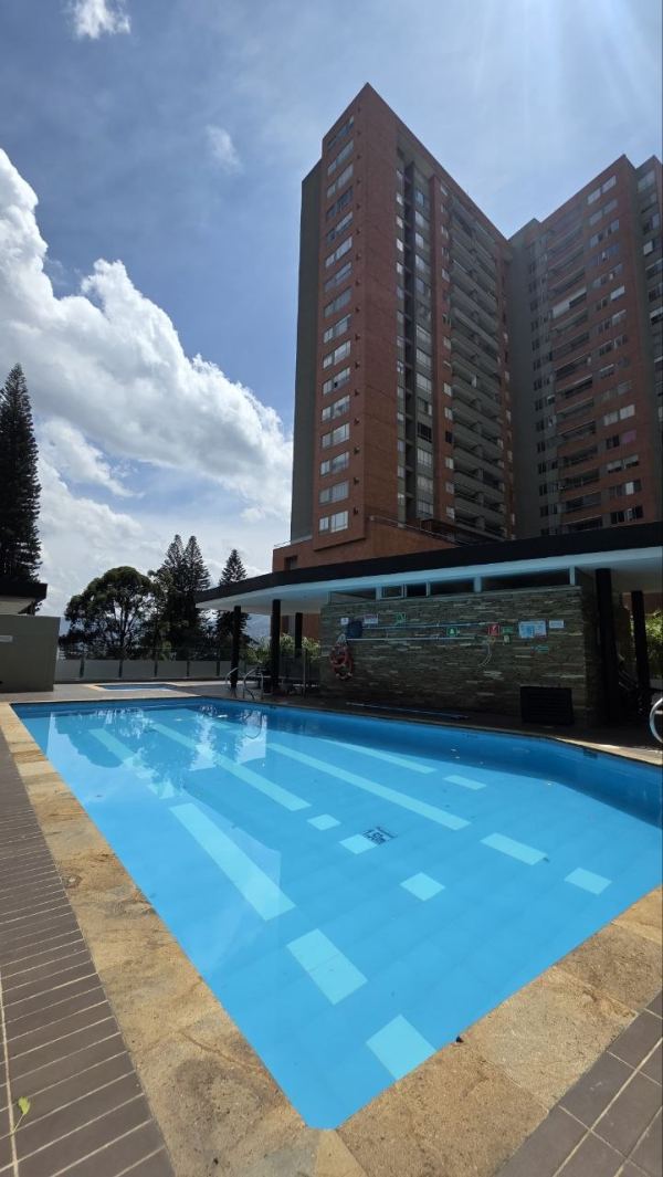 Apartamento en venta en La Cuenca, Envigado, 3 habitaciones