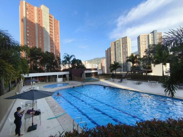 Apartamento en venta en Pan de Azucar, Sabaneta, 2 habitaciones