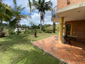 Foto 8 de Finca en Venta en el Peñol de 2600 M²