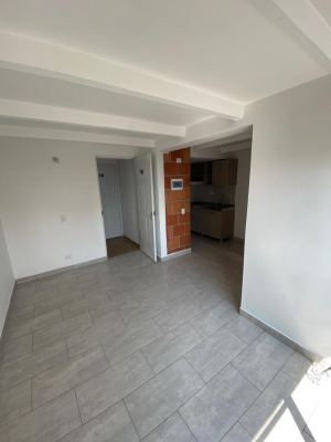 Foto 2 de Apartamento de 53 M² en Venta en Robledo Pajarito, Medellín
