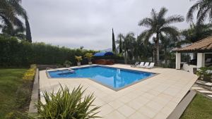 Foto 4 de Finca Campestre de 6.698 M² en Venta en Copacabana