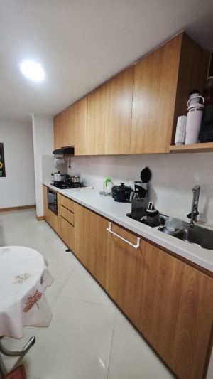 Foto 4 de Apartamento de 122 M² en Venta en la Salle, Envigado