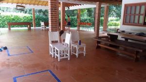 Foto 8 de Finca de 6.500 M² con 6 Alcobas en Venta en Santa Fe de Antioquia