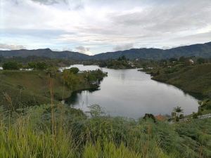 Foto 5 de Lote en el Peñol con Embalse