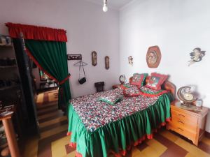 Foto 4 de Casa en Girardota Cerca al Parque para Construir O Vivir