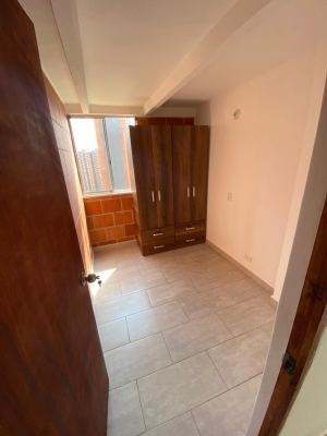 Foto 3 de Apartamento de 53 M² en Venta en Robledo Pajarito, Medellín