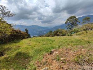 Foto 1 de Lote en Girardota Vereda Portachuelo