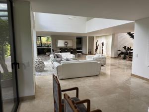Foto 6 de Casa Campestre de 530 M² en Venta en el Retiro