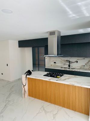 Foto 6 de Apartamento de 200 M² en Venta en Laureles, Medellín