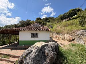 Foto 7 de Finca en Venta en Barbosa de 1300 M²