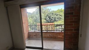 Foto 4 de Apartamento de 92 M² en Venta en Señorial, Envigado