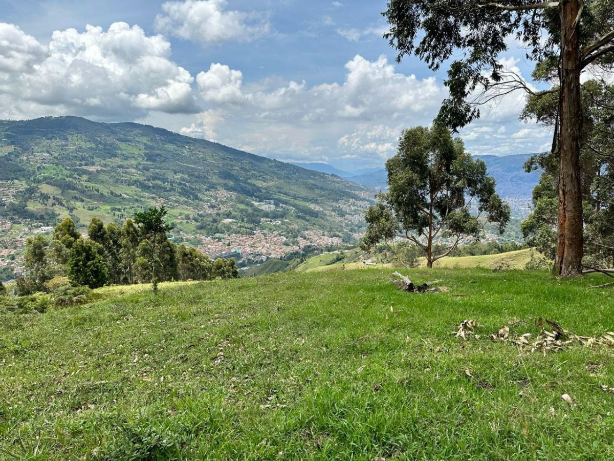 Lote en San Cristóbal, Medellín, Antioquia