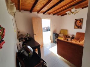 Foto 3 de Casa 3 Piso Enciso Parte Baja Buena Vista a la Ciudad