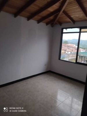 Foto 2 de Apartamento En El Peñol Sector La Esperanza