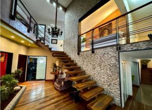 Foto 6 de Casa en Venta en el Poblado, Medellín, 6 Habitaciones