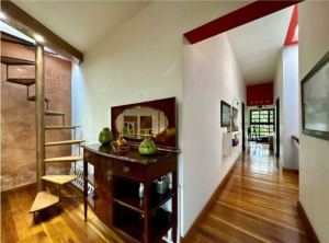 Foto 8 de Casa en Venta en el Poblado, Medellín, 6 Habitaciones
