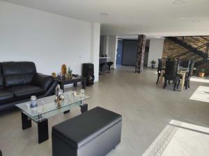 Foto 8 de Finca en Venta en Norteamérica, Bello de 2200 M²