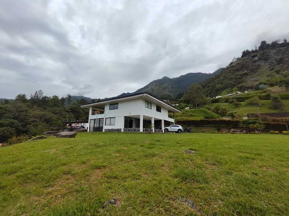 Finca en Copacabana, Copacabana, Antioquia