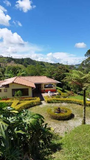 Foto 7 de Finca de 17.700 M² con 3 Alcobas en Venta en el Peñol